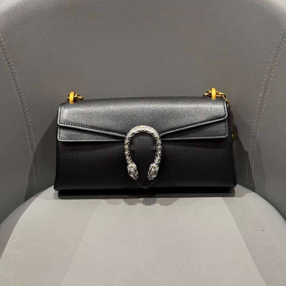Gucci💕🙋🏻‍♀️
Master🌺🌺
29cm🫶🏼🫶🏼
280 dhs✅

Zain297
♥️♥️♥️