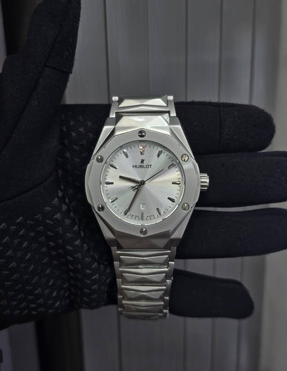 Hublot Men
Battery

70 dhs🇦🇪🇦🇪

Zain29
♥️♥️♥️