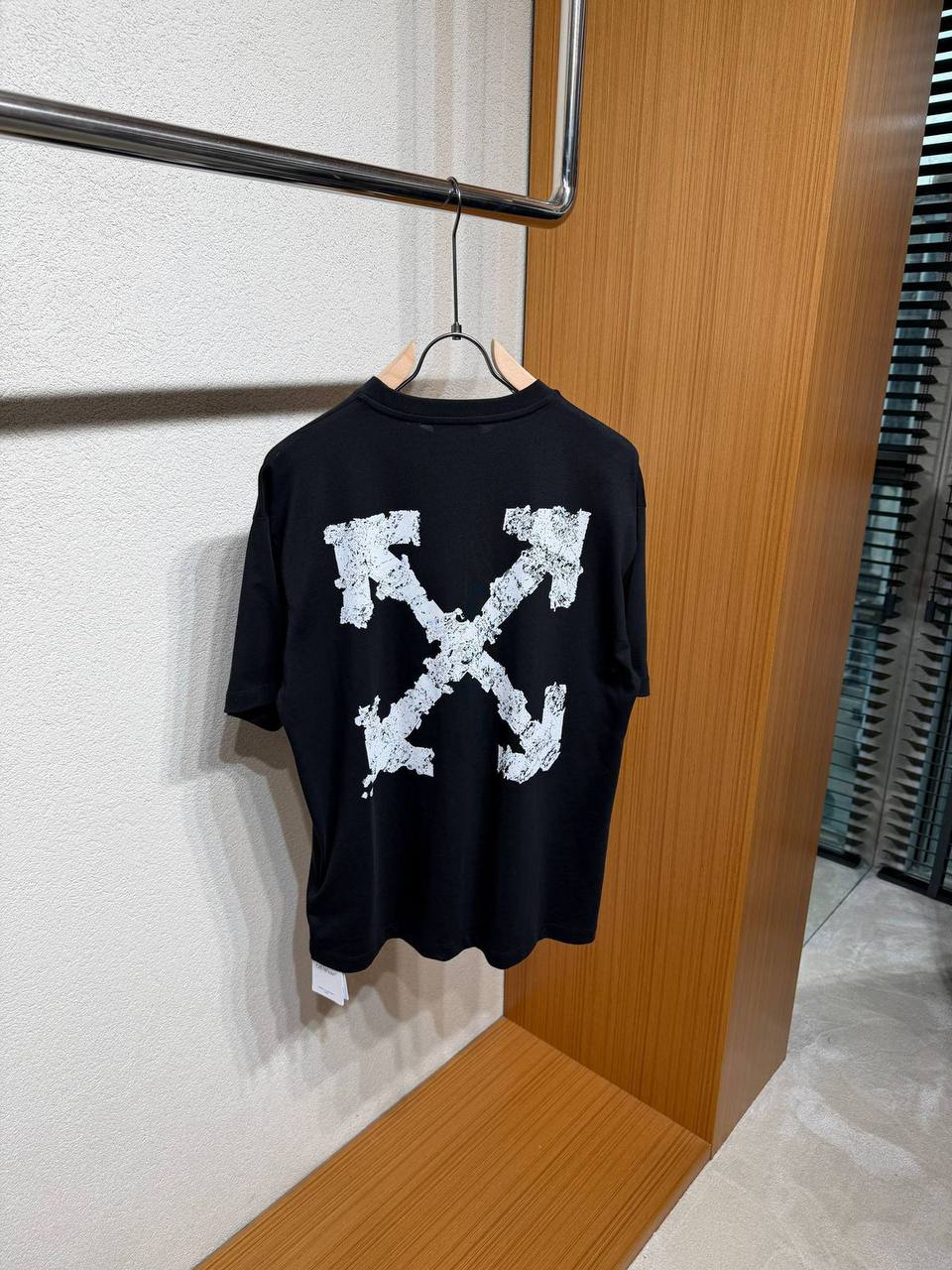 NEW OFF WHITE
*SUPER MASTER*
*SIZE :S,M,L,XL,XXL,*
280 dhs✅

Zain227
♥️♥️♥️