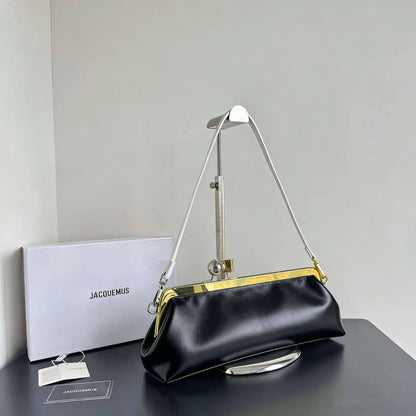 JACQUEMUS 

RESTOCK 

HIGH QUALITY 

WITH BOX 

110 DHS🇦🇪🇦🇪

Zain295
♥️♥️♥️