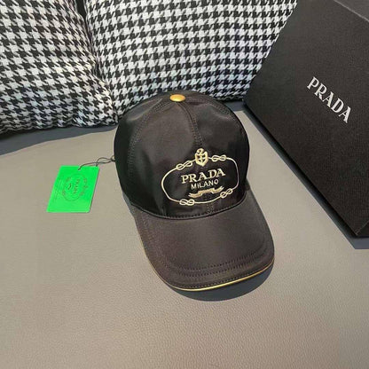 Prada Master Cap 

135 dhs💓 

With Box
🎁🎁🎁

Zain33
♥️♥️♥️