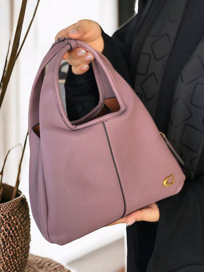 Coach
Master
😍🌺26cm 
230 dhs💓

Zain248