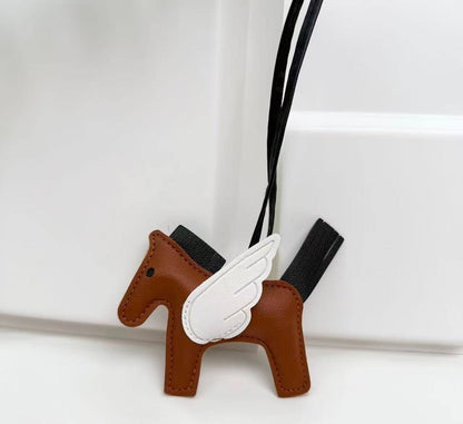 Hermes Horse Bag Charm 🔥
15 dhs✅

Zain243
♥️♥️♥️