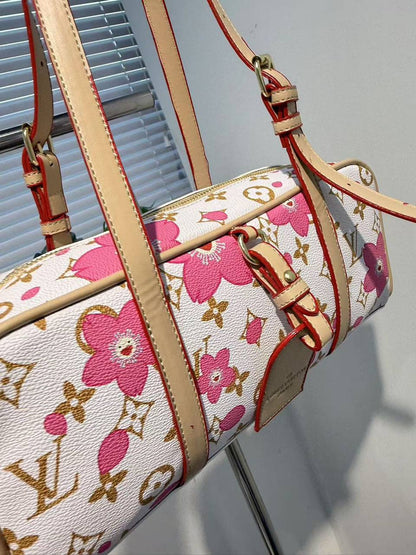 LV
sɪᴢᴇ : 31 cm

70 dhs🪙🌺

Zain31
♥️♥️♥️