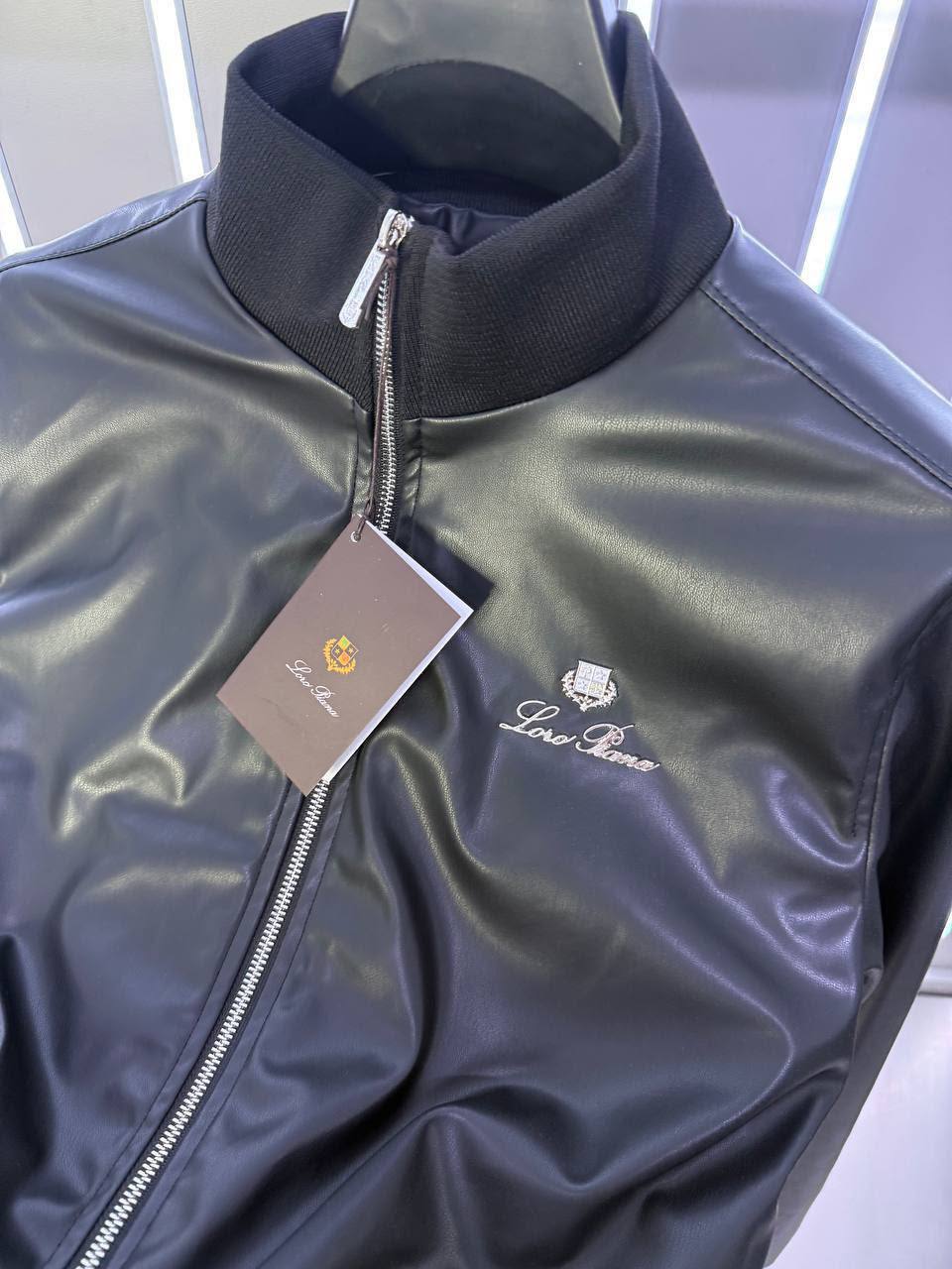 LORO PIANA JACKET ❣️
LEATHER 
SUPER MASTER QUALITY ✨
SIZE :Sto XXL

750 dhs🇦🇪🇦🇪🇦🇪

Zain327
♥️♥️♥️