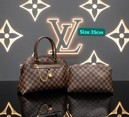 LV
Good quality 2 in 1 
120 dhs🪙🌨️

Zain186
♥️♥️♥️