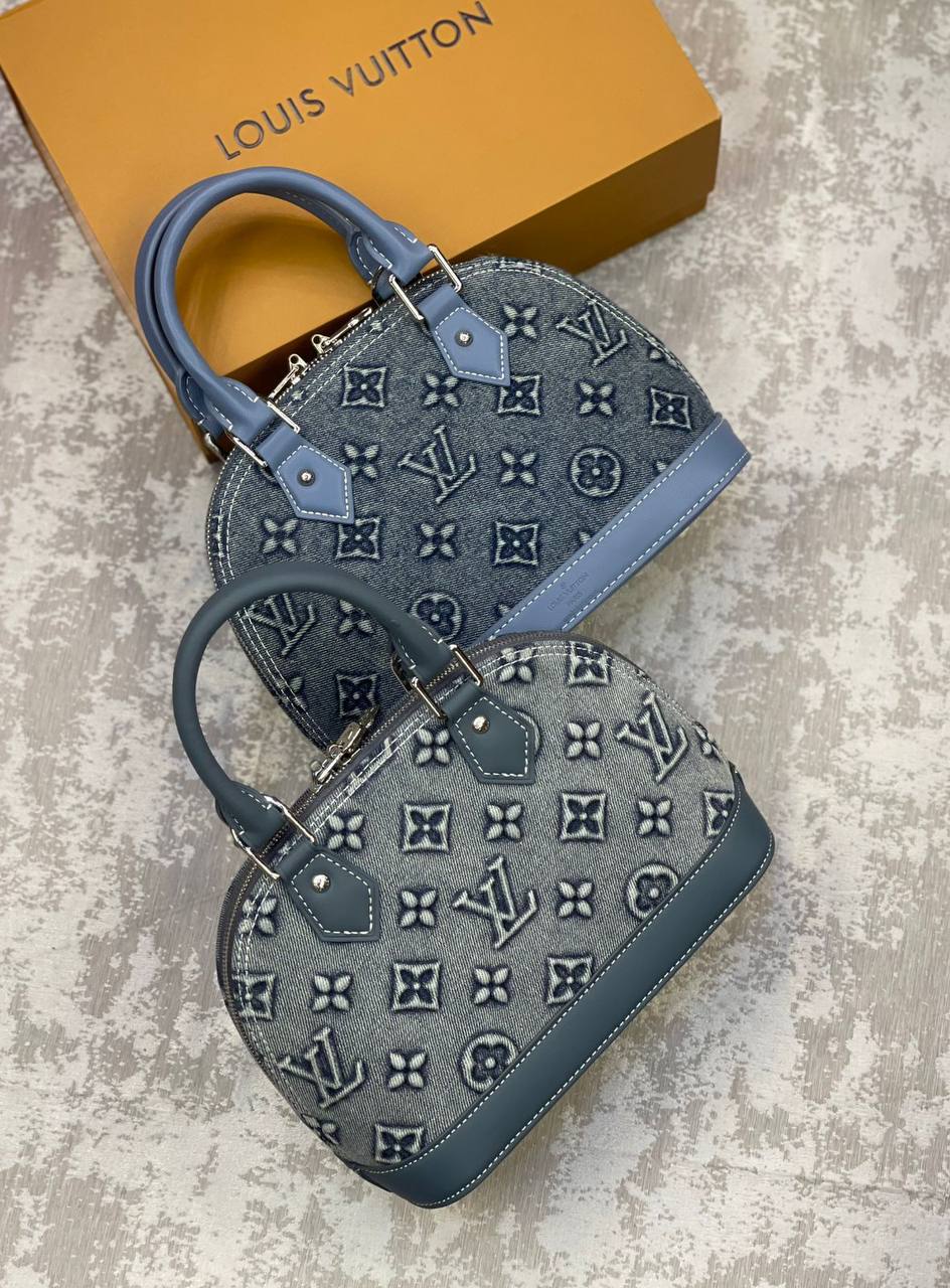 Lv Copy1
220 dhs✅

Zain175
♥️♥️♥️