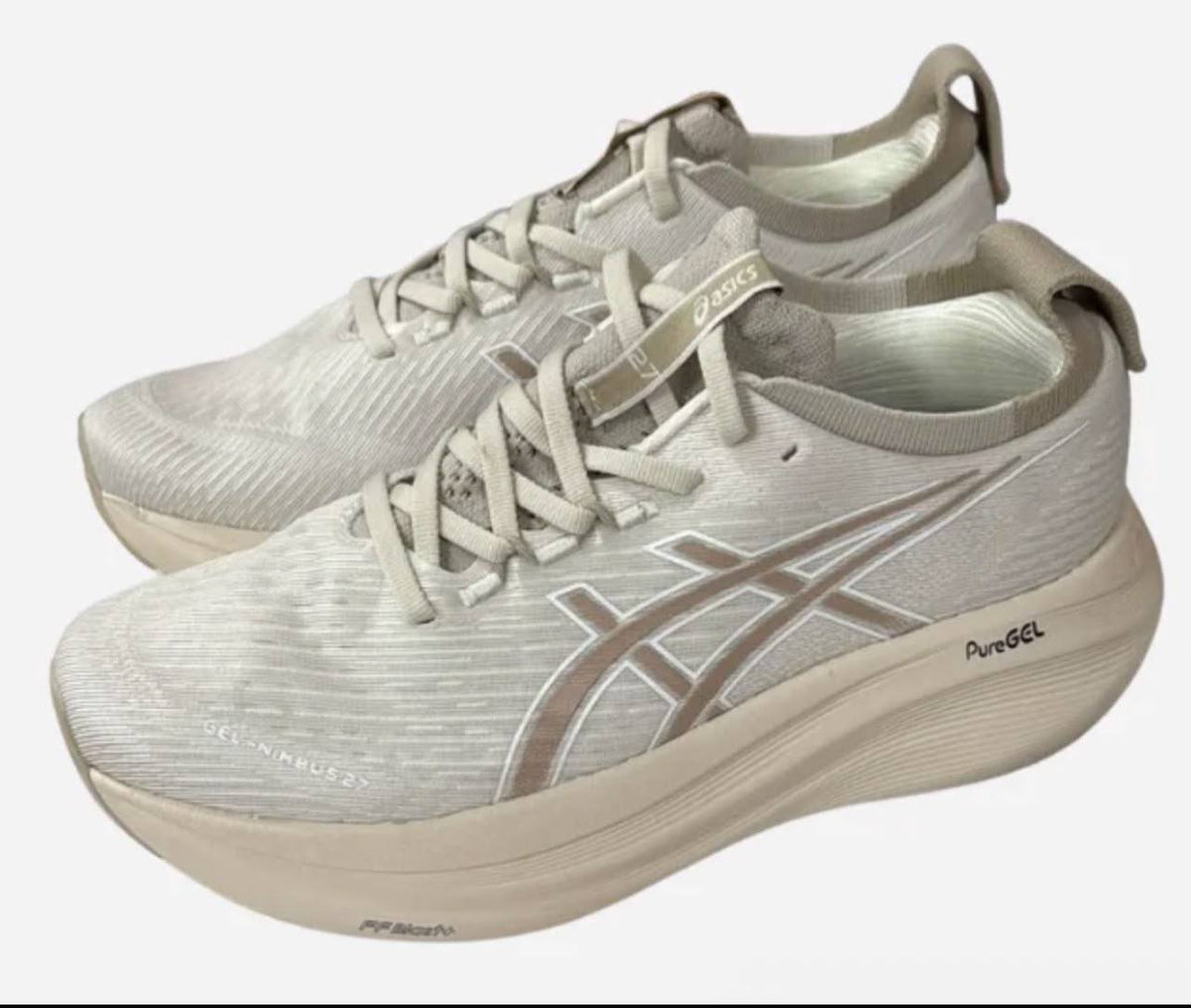 New 🆕 
Asics

40 TO 45 
170 dhs🇦🇪🇦🇪

Zain183
♥️♥️♥️