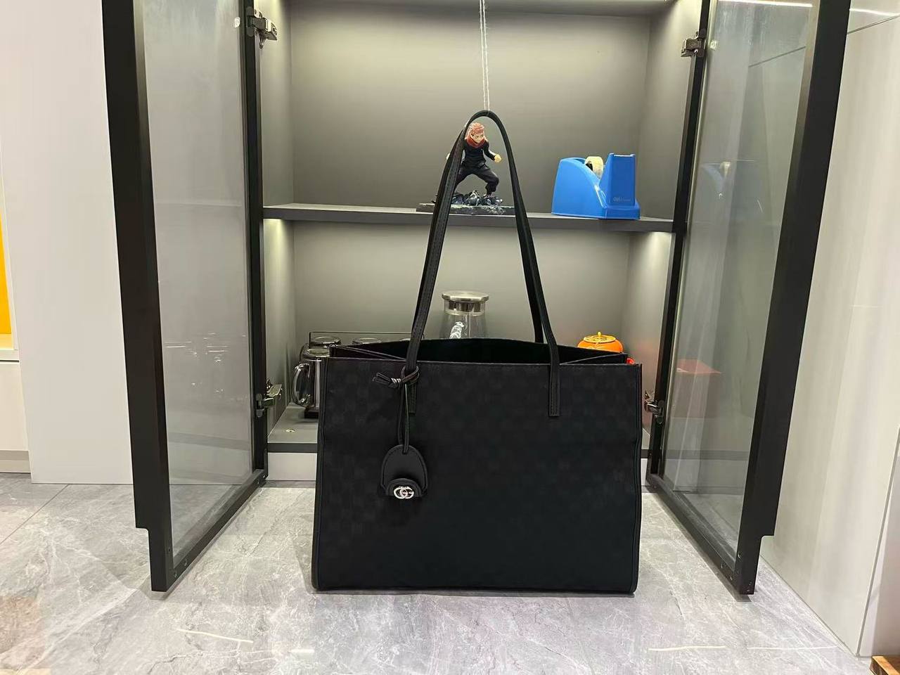 Gucci
Master🌺
40cm🫶🏼 
270 dhs✅

Zain297
♥️♥️♥️