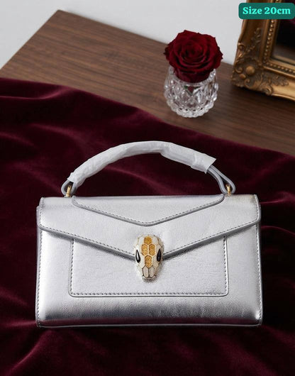 Bvlgari
120 dhs🇦🇪🇦🇪

Zain186
♥️♥️♥️