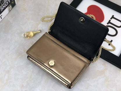 Dior Diorama Flap Bag Cannage Embossed✅*
*Size 20 cm*
For Price 👇 WTSP Text Zain 0568585901

Zain274
♥️♥️♥️