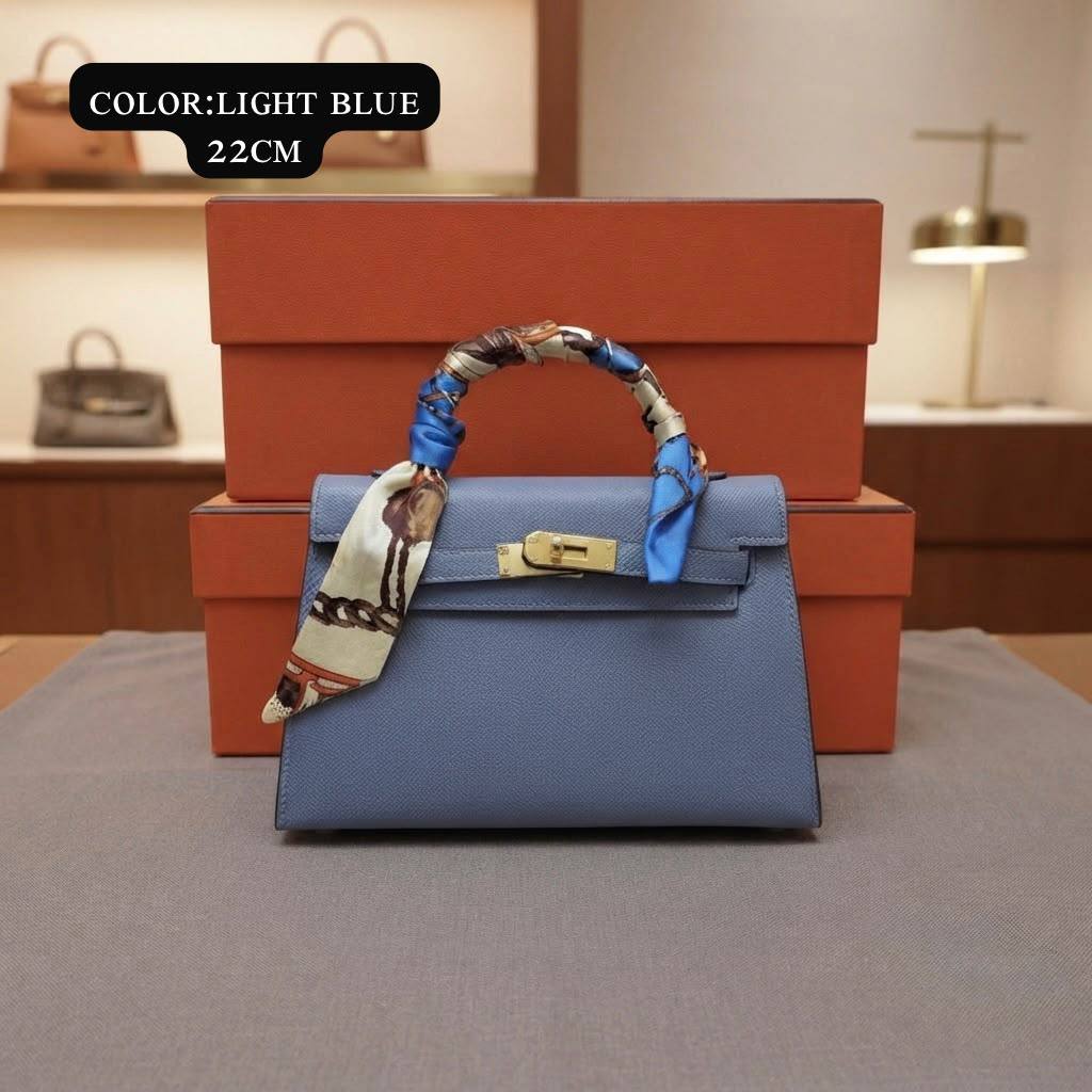 Hermes ᴋᴇʟʟʏ 
ɢᴏʟᴅ ʜᴀʀᴅᴡᴀʀᴇ
ᴡɪᴛʜʙᴏx
ʟᴇᴀᴛʜᴇʀ
sɪᴢᴇ:22ᴄᴍ
95 dhs✅

Zain56
♥️♥️♥️