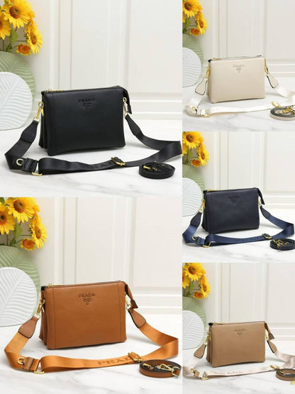 Prada
110 dhs💓
size：24cm
High-quality 

with box🎁🎁🎁

Zain35
♥️♥️♥️