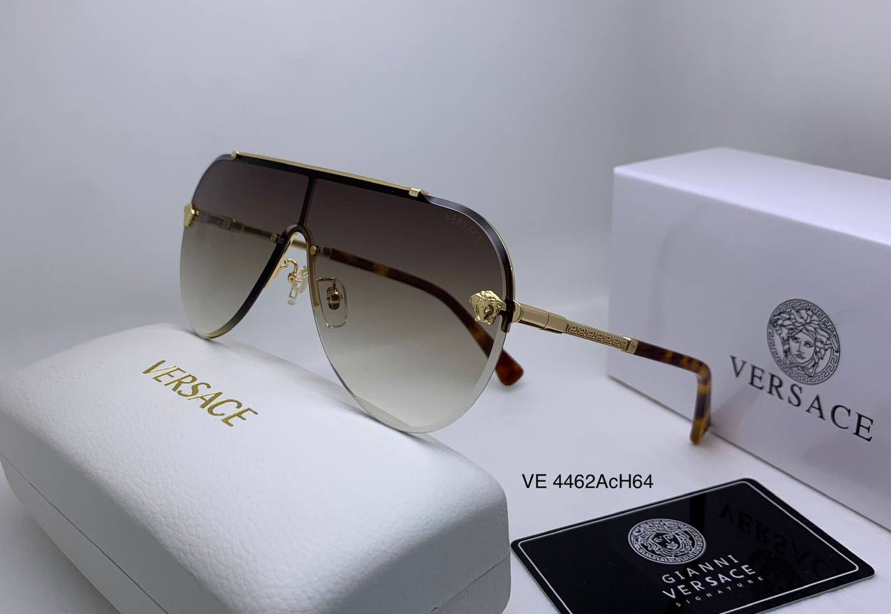 Versace
Ladies super Master quality 
180 dhs✅

Zain126
♥️♥️♥️