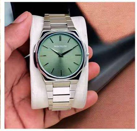 PATEK PHILIPPE SLIM MEN GOOD QUALITY

 WEIGHT LESS CHAIN  BATTERY

90 dhs🇦🇪🇦🇪

Zain29
♥️♥️♥️