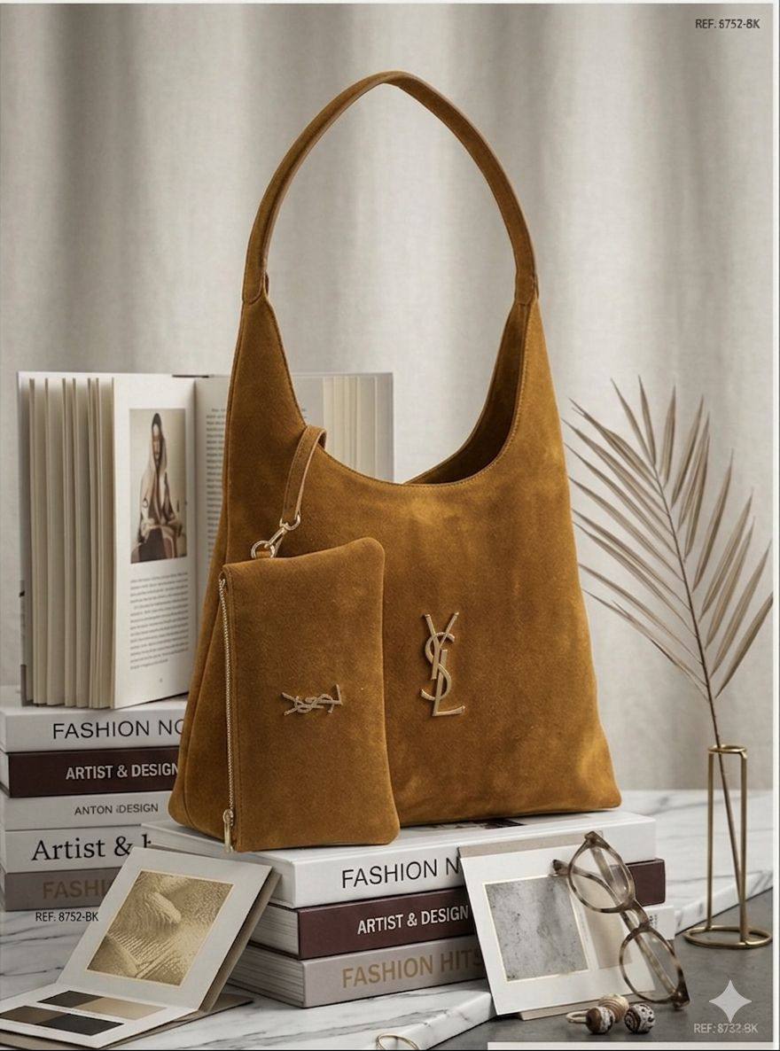YSL - Eves Saint Laurent
HOBO Shoulder ToteBag
Suede Leather Material
Gold Hardware
With zipper Pouch Wallet
Size: 35 cm

95 dhs✅

Zain239
♥️♥️♥️