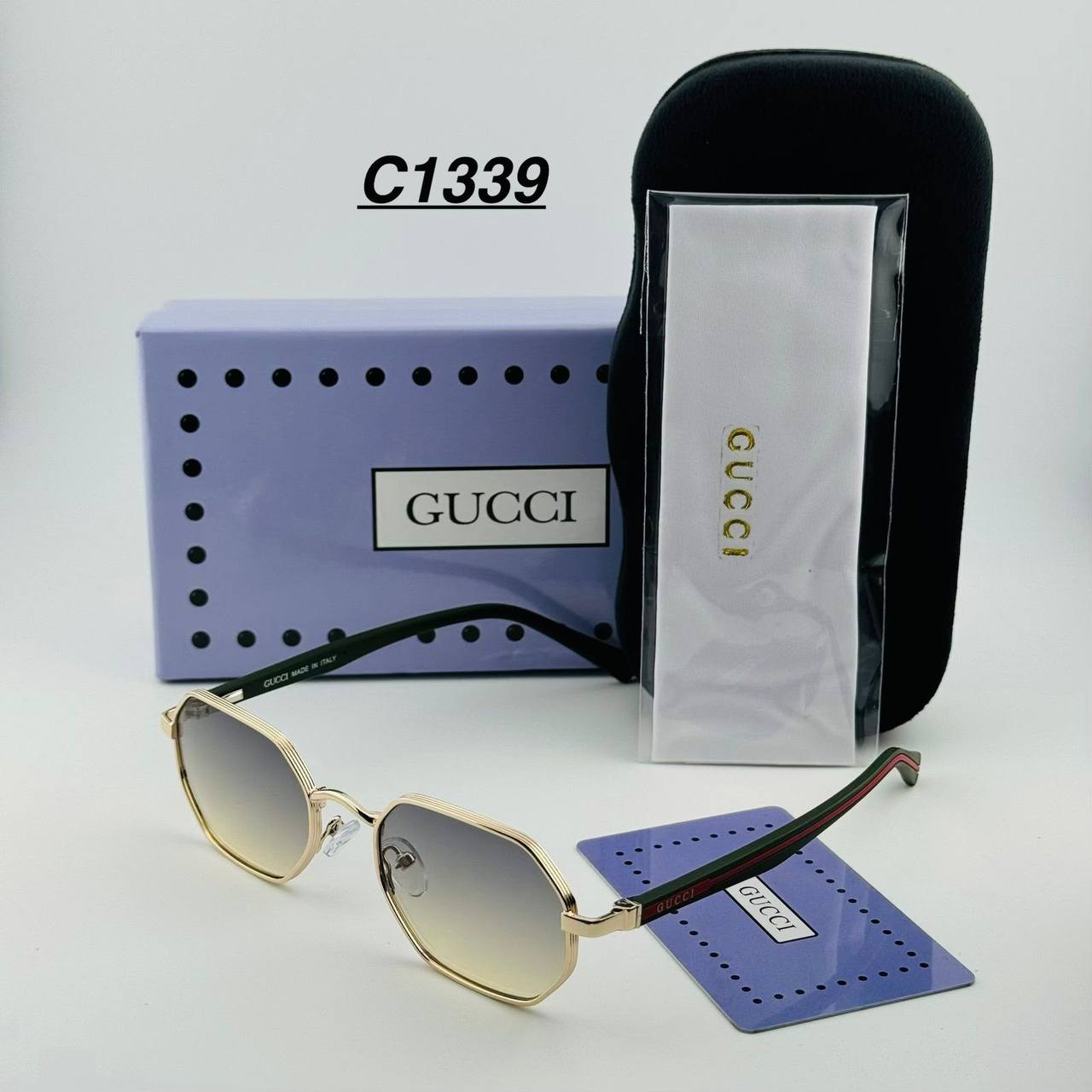 Sunglasses 
65 dhs✅

Zain182
♥️♥️♥️