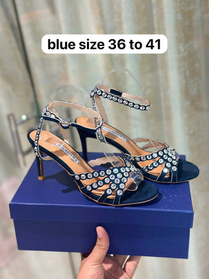 AQ
Size 36 to 41 
120 dhs🇦🇪🇦🇪

Zain146
♥️♥️♥️