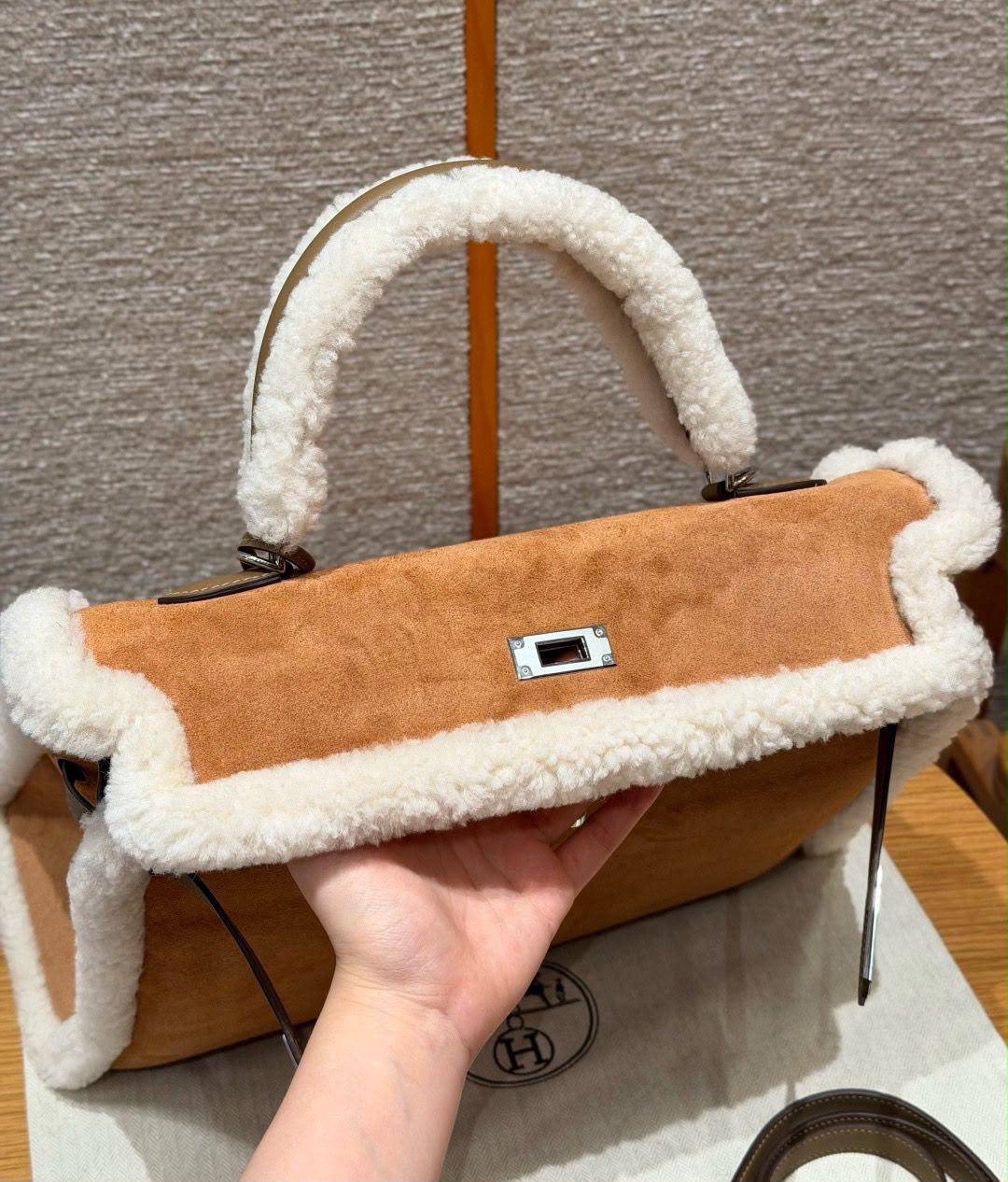 Bags❣️
Super Master 
For Price 👇 WhatsApp✅
0568585901 
0507557372
0552275751 Owner Zain 👌

Zain255
♥️♥️♥️
