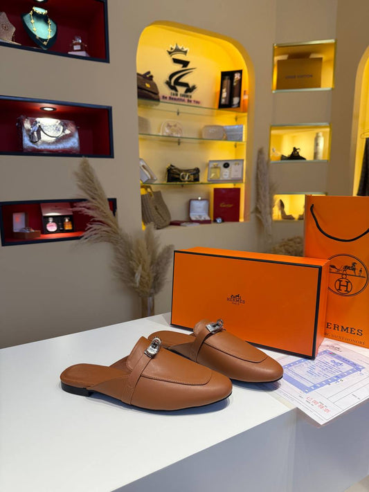 Hermes 
110 dhs❣️
Size 36-42

Zain55

اطلبوه من الوتس المثبت في الأعلى👆🏻👆🏻

تواصلو معنا 👈🏻 Zain 
For order WhatsApp pinned 👆🏻

♥️♥️♥️