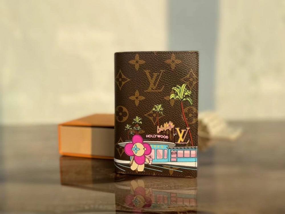 Passport Cover 

Master Quality
105 dhs🇦🇪🇦🇪

Zain33
♥️♥️♥️