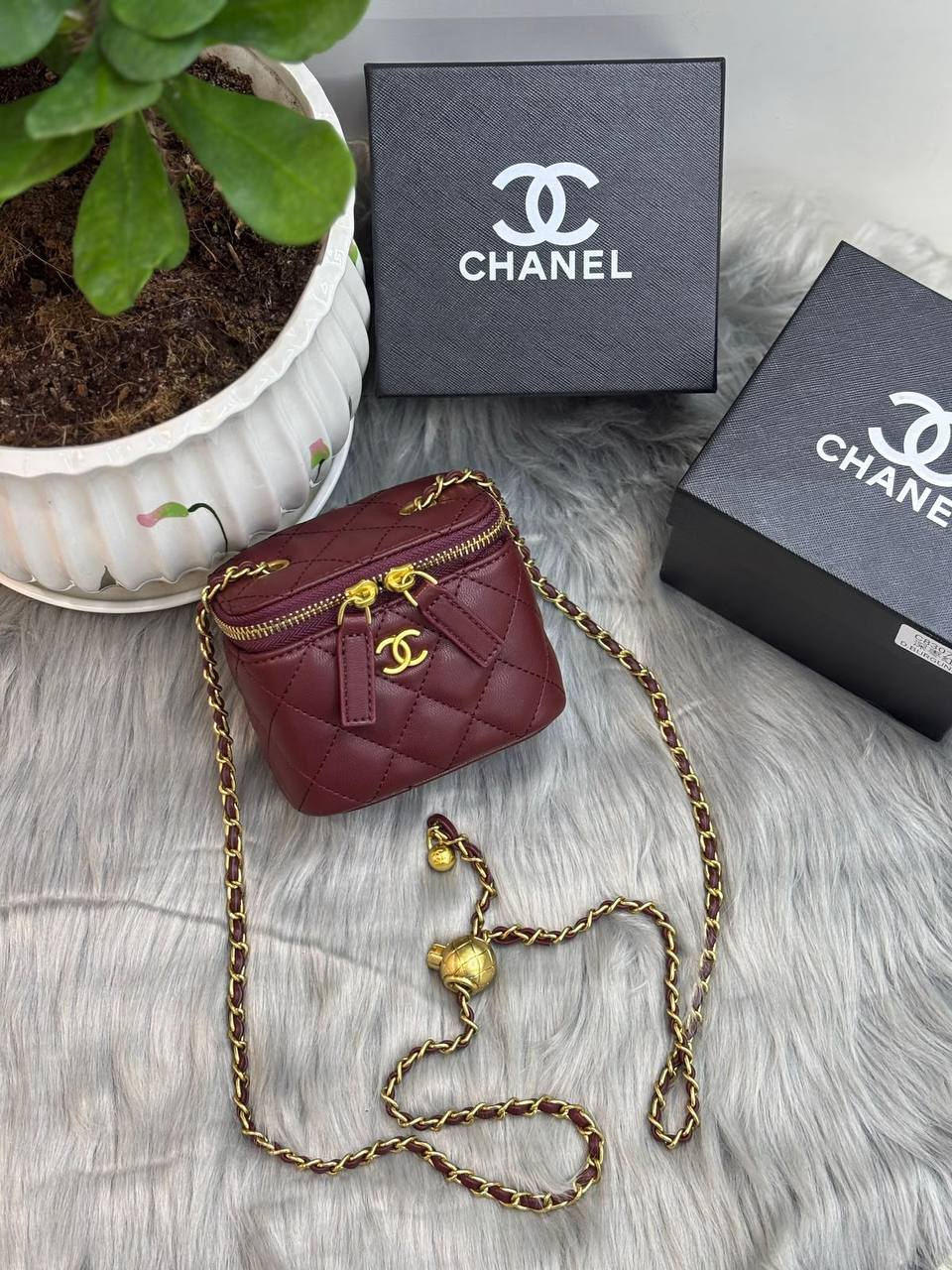 Chanel 
95 dhs🪙
with BOX
🎁🎁🎁

Zain244
♥️♥️♥️