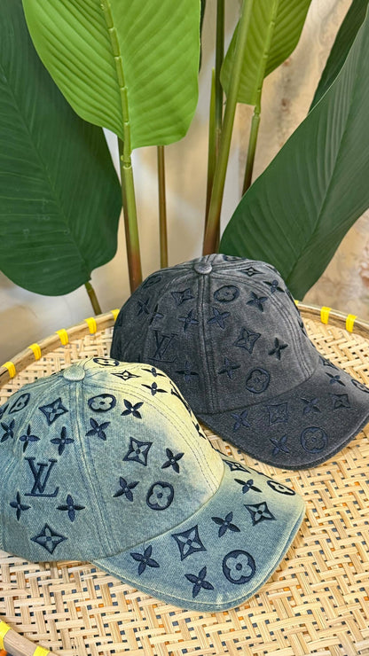 LV CAP

VVIP QUALITY

180 dhs🇦🇪🇦🇪

Zain281
♥️♥️♥️