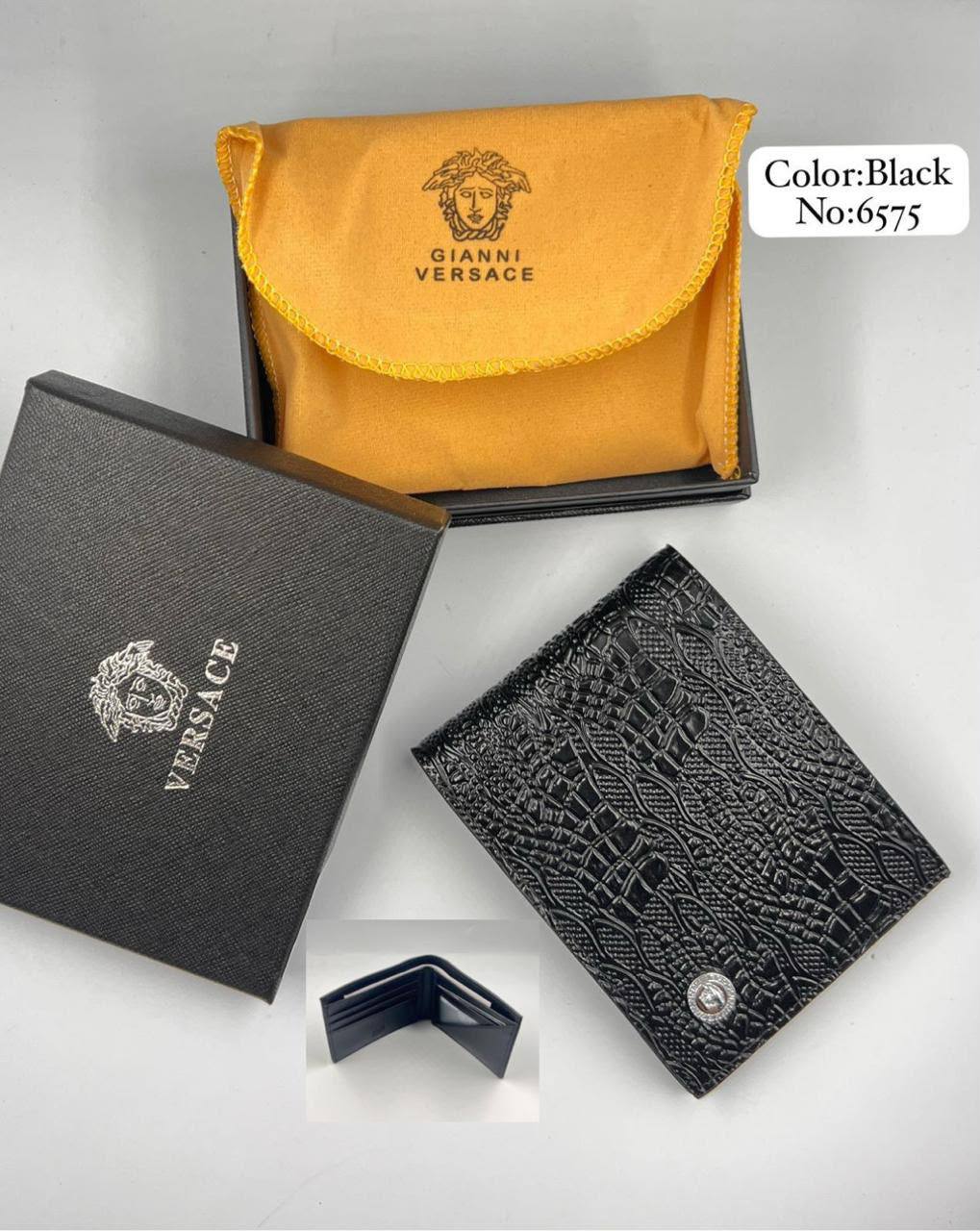 Wallets

65 dhs✅

with box
🎁🎁🎁

Zain182
♥️♥️♥️