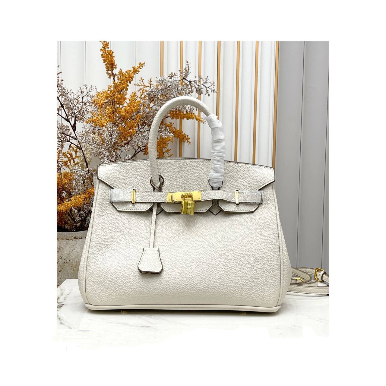 HERMES BIRKIN 
30CM NEW CAME 

GOOD QUALITY 

115 dhs🪙🖤
30CM

Zain39
♥️♥️♥️