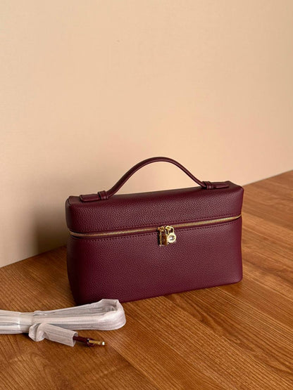 LORO PIANA 

27cm 
370 dhs🇦🇪

MASTER QUALITY 
With box🎁

Zain167
♥️♥️♥️