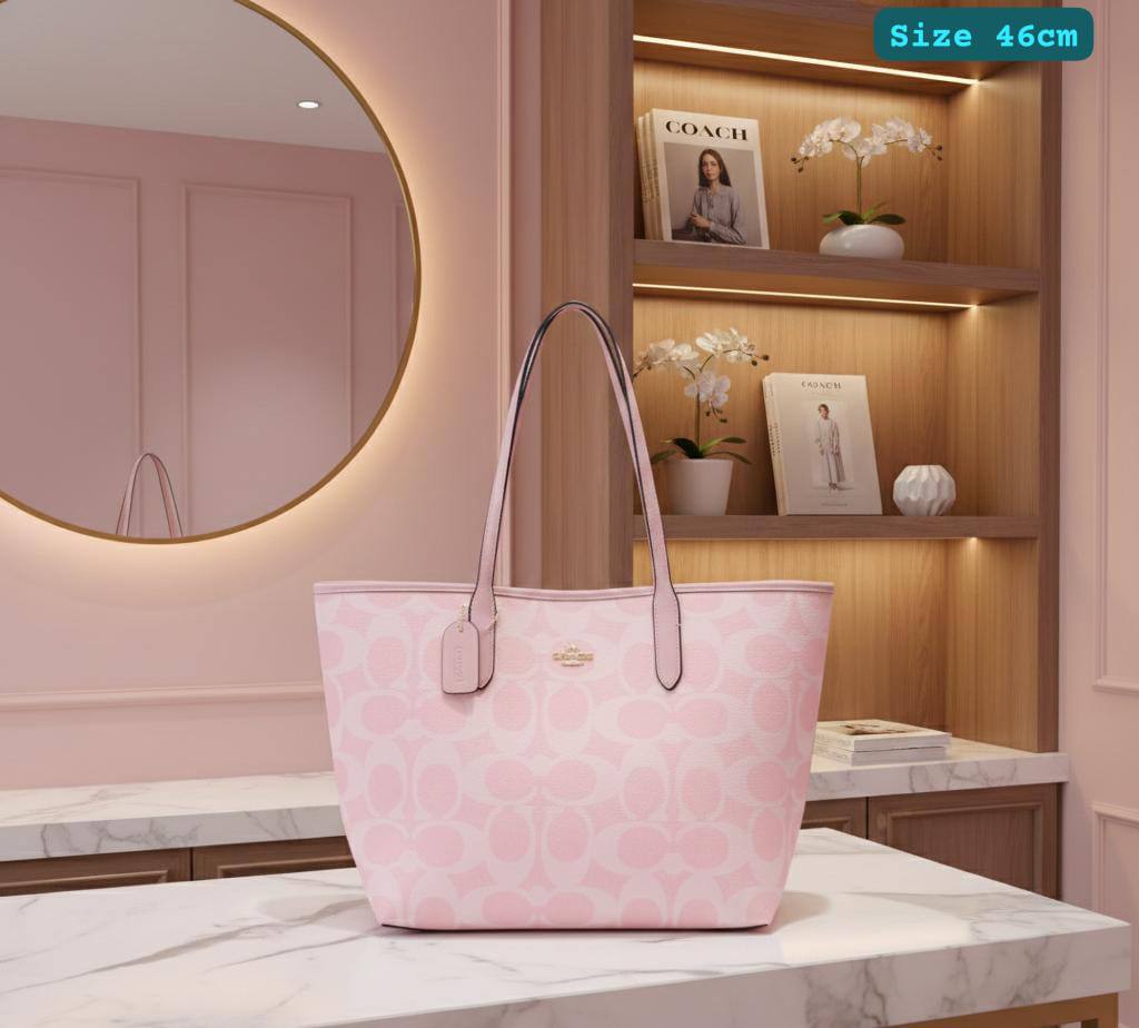 Coach
Good quality 

with box 
🎁🎁🎁

110 dhs🪙🌺

Zain186
♥️♥️
