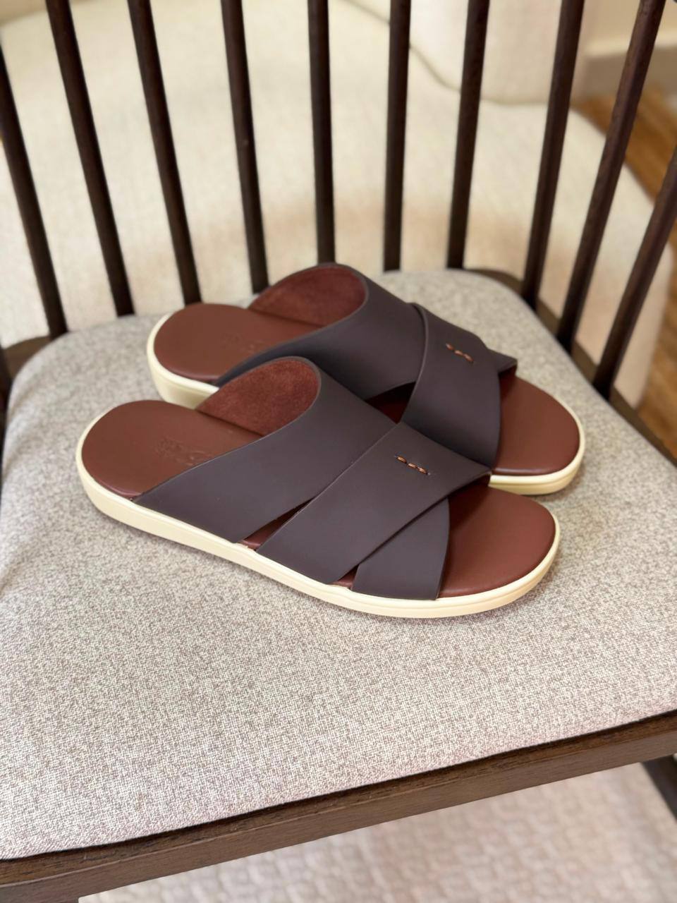 LORO PIANA 
*Vip quality*
*size: 40 to 46*
450 dhs🇦🇪🇦🇪

Zain185
♥️♥️♥️