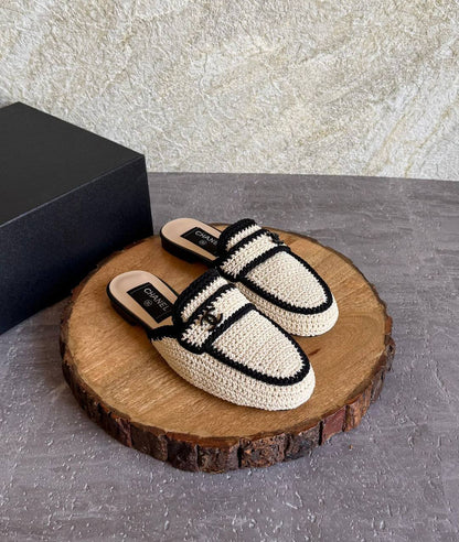 Chanel 
SuperMaster Quality 💯
450 dhs✅
Size: 36-41💥

Zain171
♥️♥️♥️