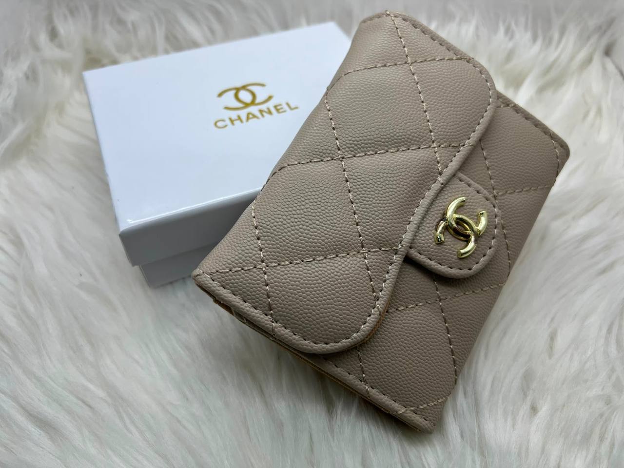 Wallets
45 dhs🇦🇪🇦🇪
with box

Zain182
♥️♥️♥️