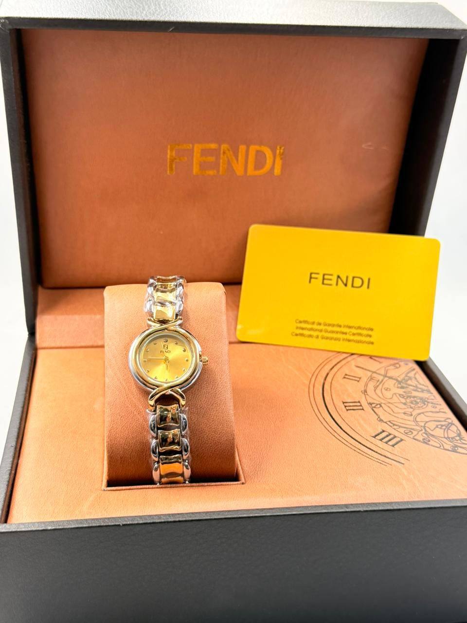 Fendi Ladies
*Offer price 
40 dhs🪙💕
Limit Stock

Zain08
♥️♥️♥️