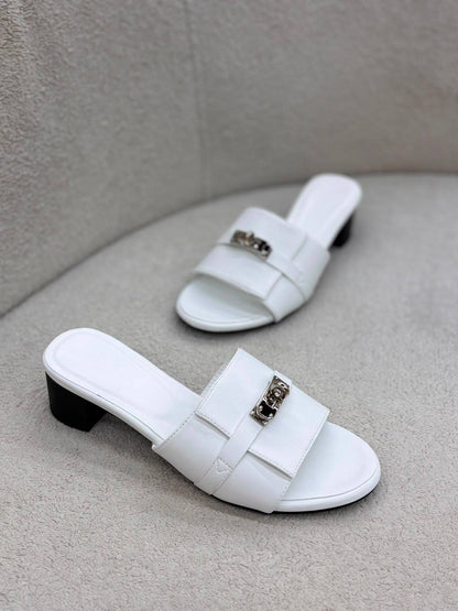 Hermes 
110 dhs✅
Size 36-42

Zain55
♥️♥️♥️