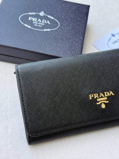 Prada
💝*Super Master*💝
310 dhs✅

Zain275
♥️♥️♥️