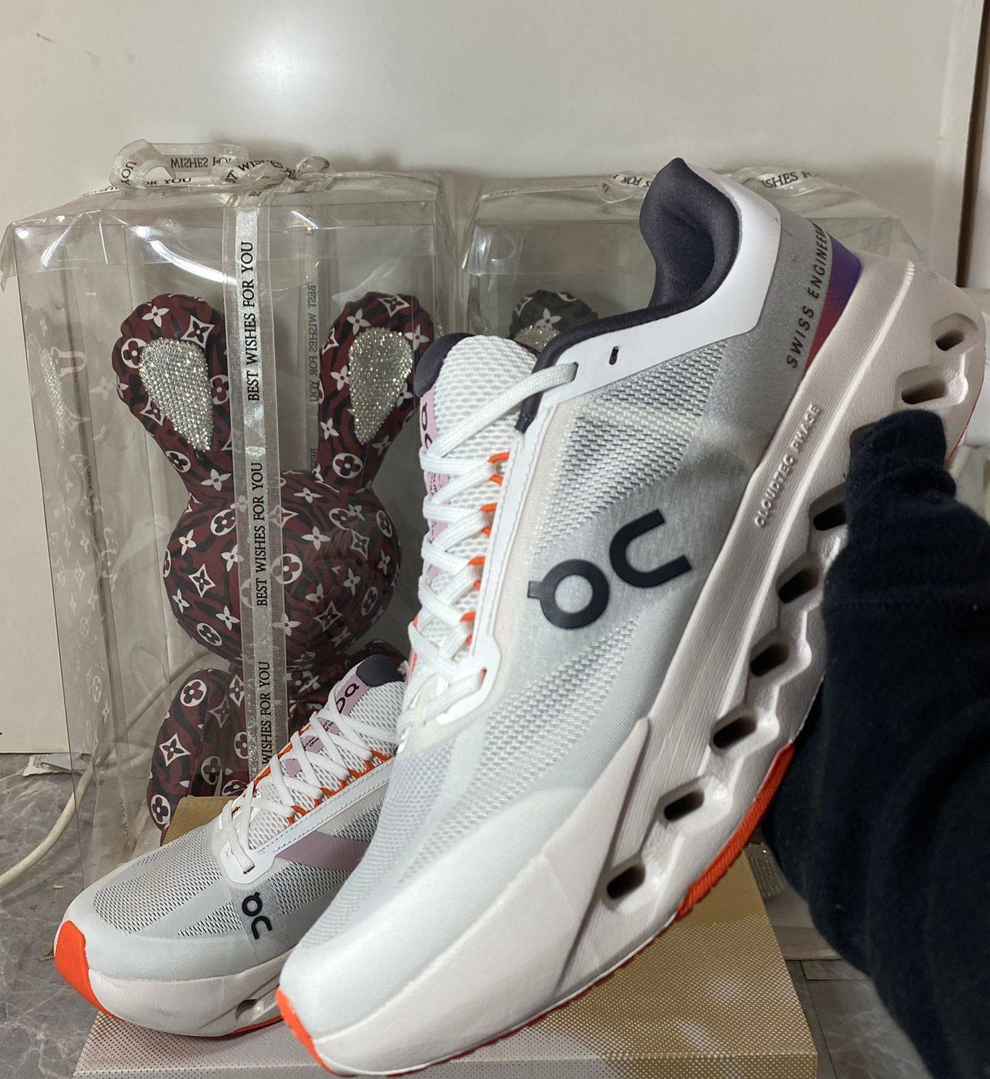 ON Cloudsurfer Next  ‘White mesh’
36-45 AVAILABLE 
210 dhs❣️

Zain242
♥️♥️♥️