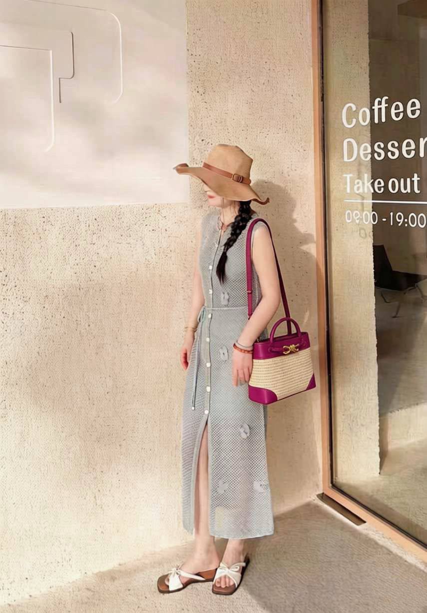 Bottega
25 * 18 * 10 cm
115 dhs👑

Zain17
Zain279
♥️♥️♥️