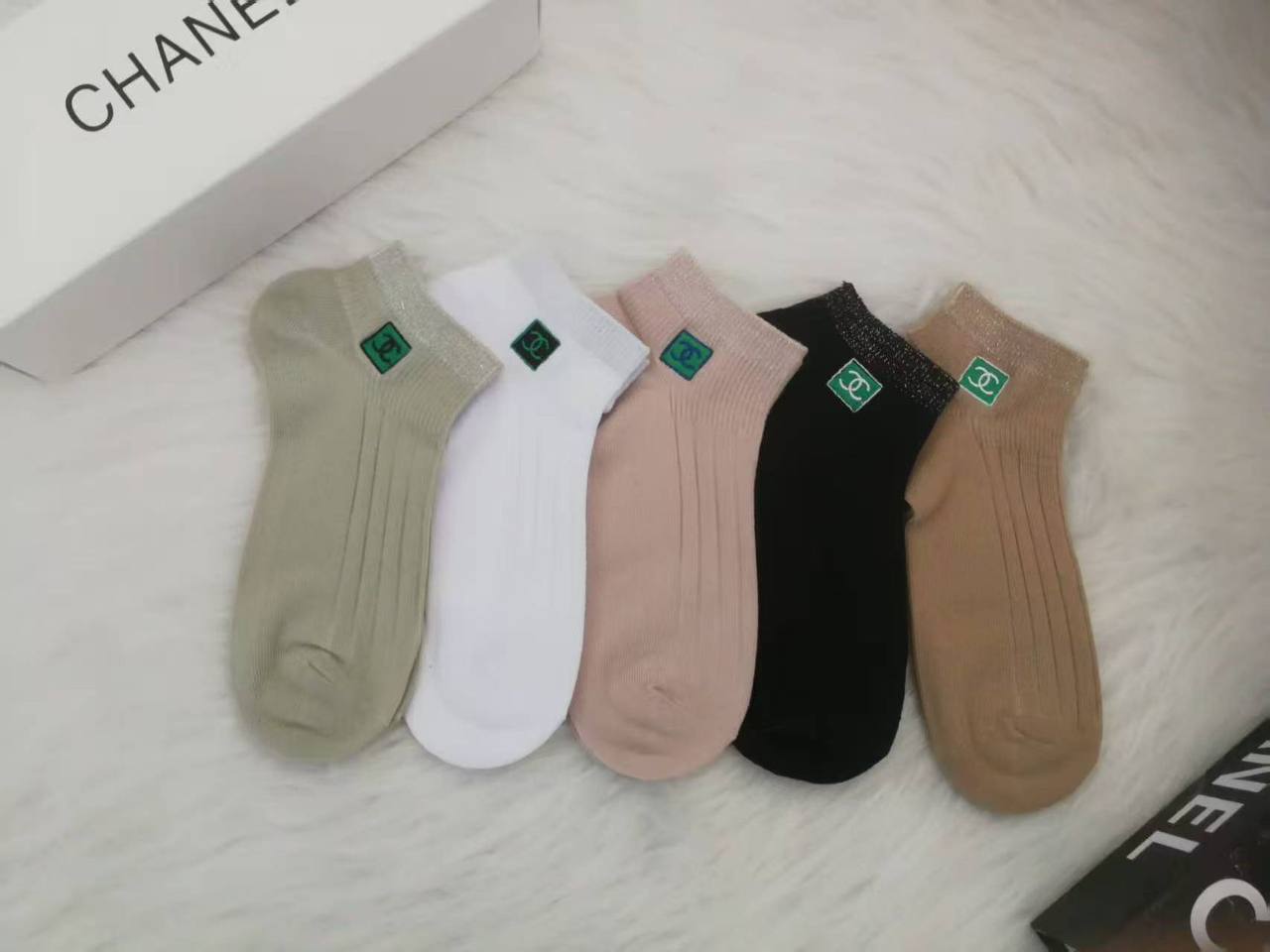 SOCKS 🆕

45 DHS💓

WITH GOOD BOX 📦
🎁🎁🎁

Zain231
♥️♥️♥️