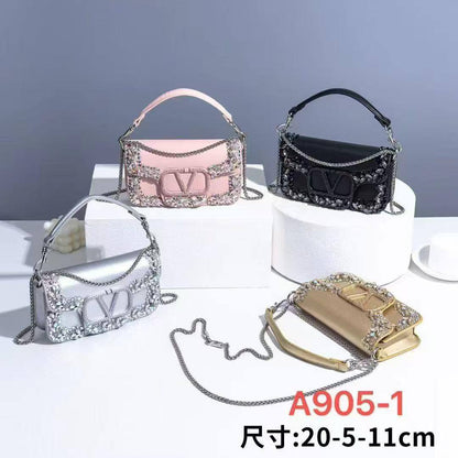 Valentino 
120 dhs✅ 
With box 🎁

Zain299
♥️♥️♥️