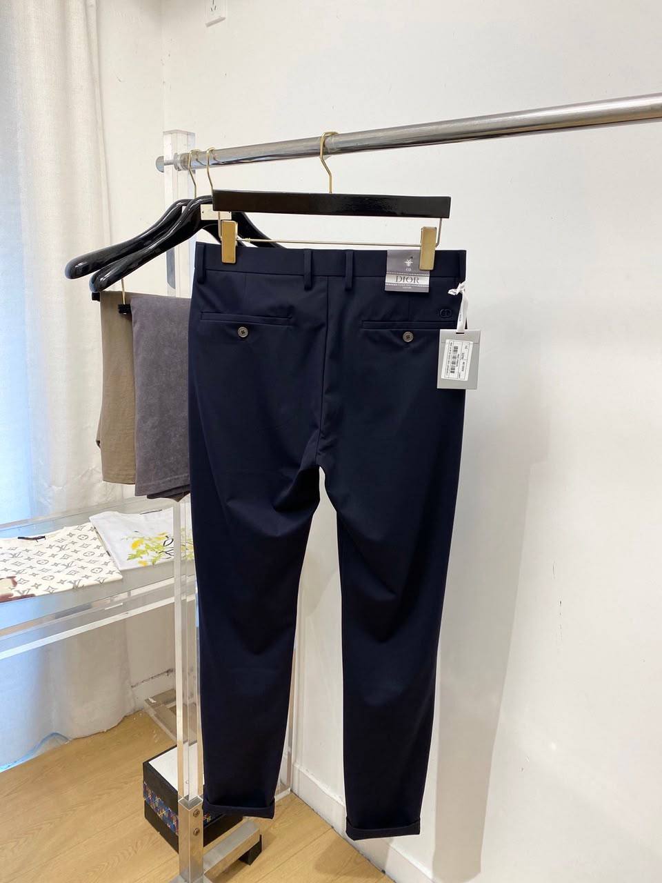 DIOR

Men’s Pant

Master Quality 

SMLXLXXL 
380 dhs🇦🇪🇦🇪

Zain276
♥️♥️♥️