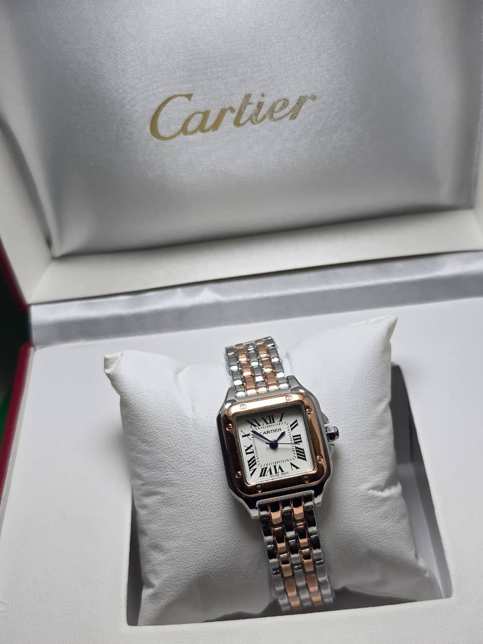 Cartier Ladies
55 dhs🪙🖤
*Push lock*

Zain29
♥️♥️♥️
