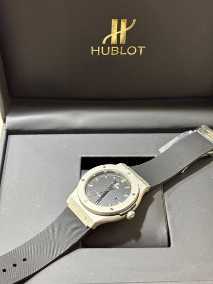 HUBLOT
Master
270 dhs💓

Zain108
♥️♥️♥️