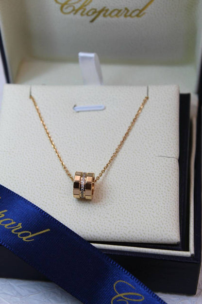 Chopard 💎
🆕🎉🥳🎊🆕
↗️ *Super Master Quality ®️*
Ice cube with stones ⤵️
Necklace & earrings ⤴️
Set (Necklace with earrings )
130 dhs🪙🖤
with *Normal* Box
170 dhs🪙🖤
with *Orignal* Box
Necklace 
75 dhs🪙🖤
earrings 
75 dhs🪙🖤

Zain106
♥️♥️♥️