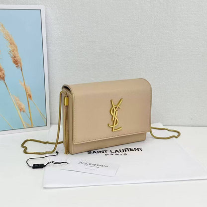YSL
115 dhs✅

with box
🎁🎁🎁

Zain235
♥️♥️♥️