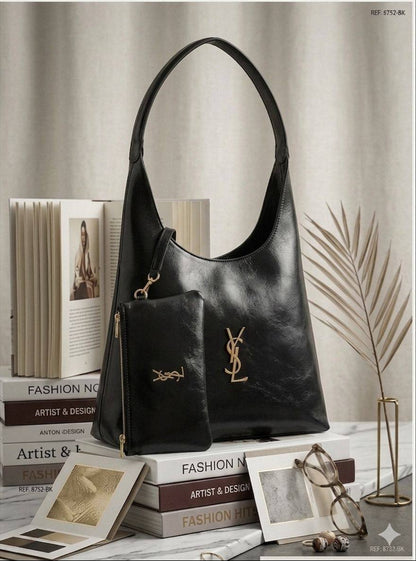 YSL - Eves Saint Laurent
HOBO Shoulder ToteBag
Suede Leather Material
Gold Hardware
With zipper Pouch Wallet
Size: 35 cm

95 dhs✅

Zain239
♥️♥️♥️