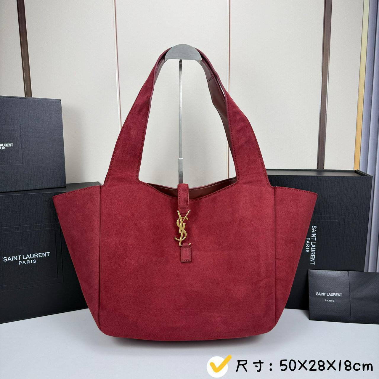 YSL Master
💕360 dhs❣️

Zain218
♥️♥️♥️