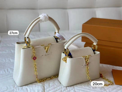 LV

✅27cm 125 dhs✅ 
with box 🎁🎁🎁

✅20cm 120 dhs✅
 with box🎁🎁🎁

Zain72
♥️♥️♥️