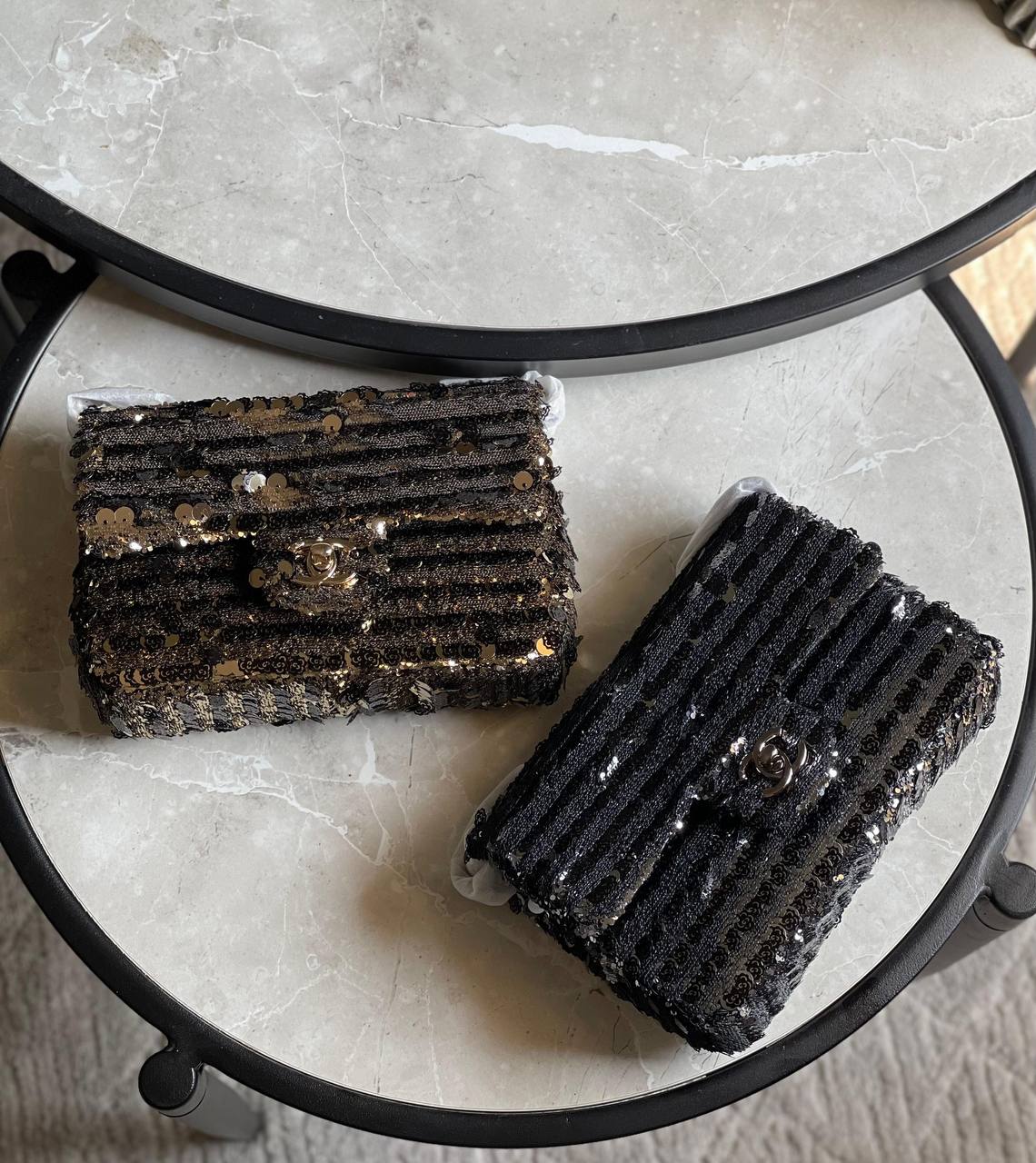 CHANEL ✨
Size: 20Cm 💥
Available original box 📦 
With full packing 🎀🎀
Super high quality 💥💥
For Price 👇 WhatsApp✅
0568585901 
0507557372
0552275751 Owner Zain 👌

Zain283
♥️♥️♥️